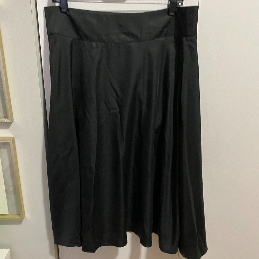 NWT Unique Vintage Black Circle Skirt